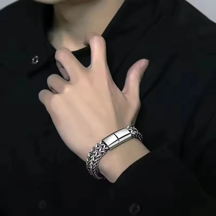 Bracciale da uomo color argento